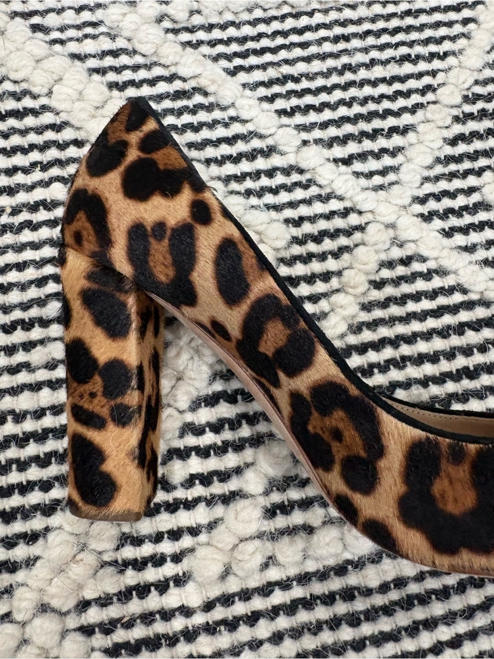 J.Crew Collection Etta Leopard Calf Hair Platform Pumps made in Italy Size 7 - Picture 4 of 6